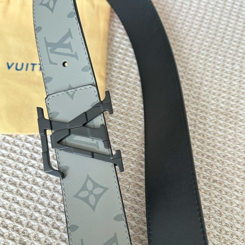 l0vis Vvtt0n belts